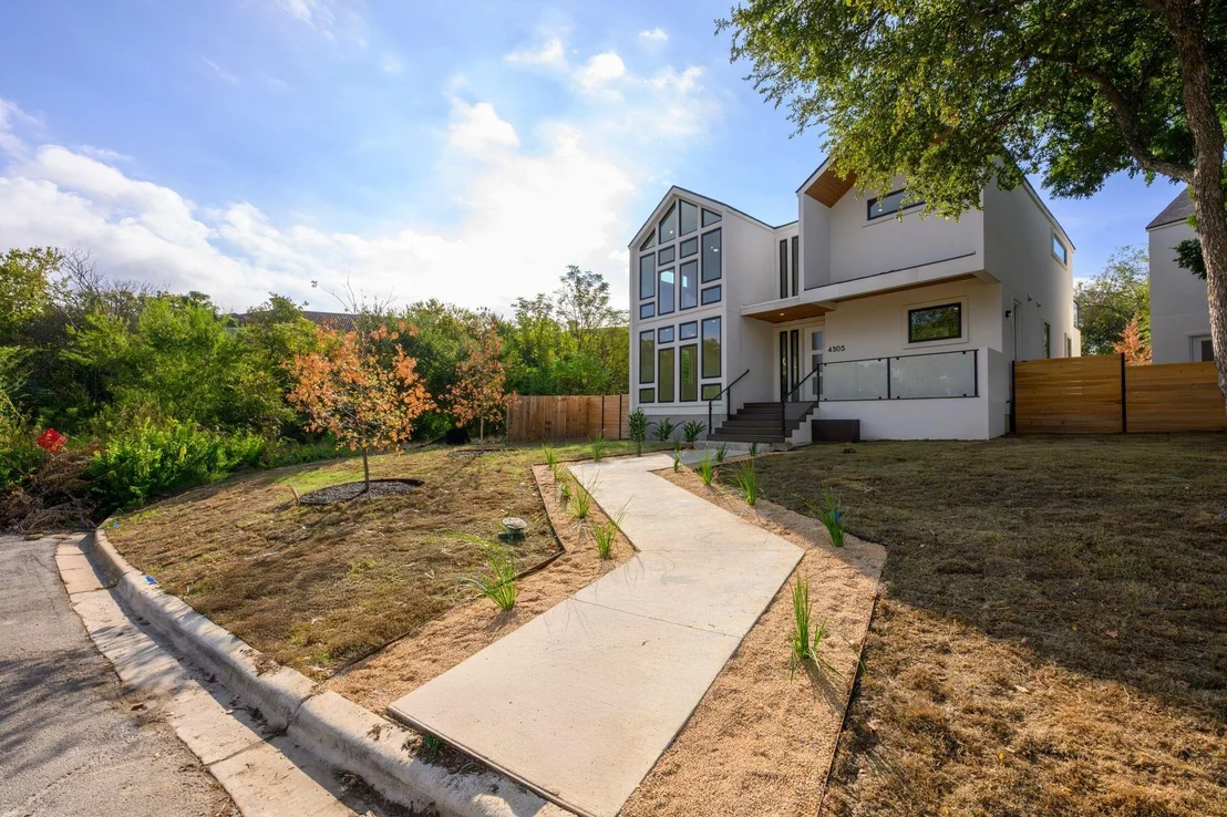 Photo of 4305 Mount Vernon DR