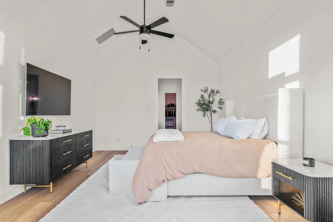 Photo of 511 Irvine CIR