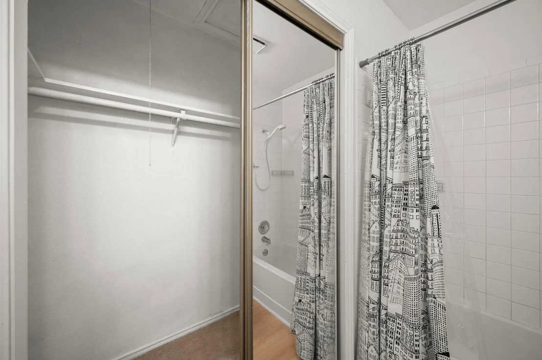 Photo of Unit 21 at 12325 Los Indios TRL