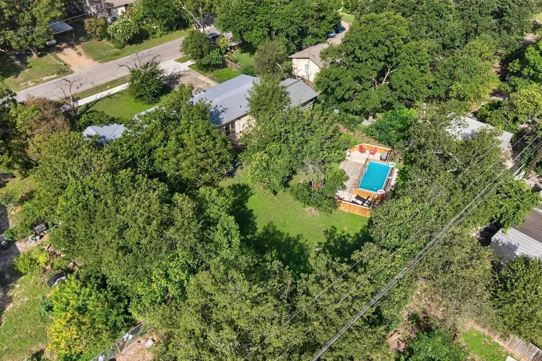 Photo of 1100 Neans DR