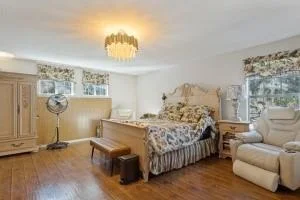 Photo of 403 Sinclair DR