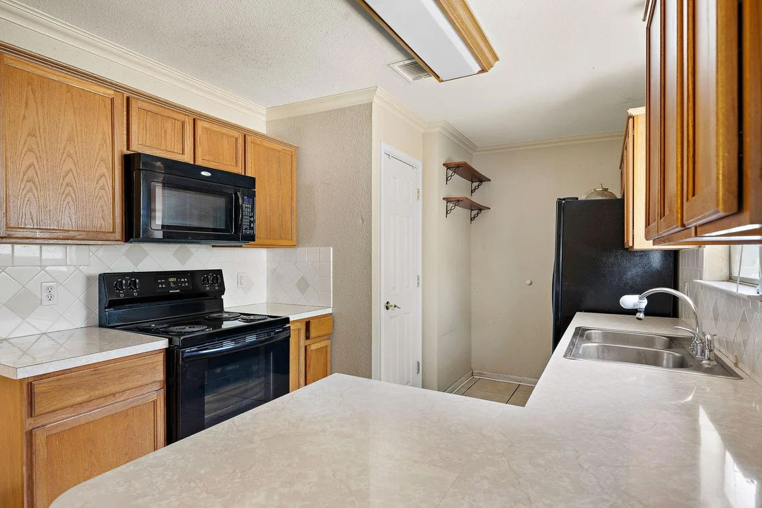 Photo of 1209 Doris LN