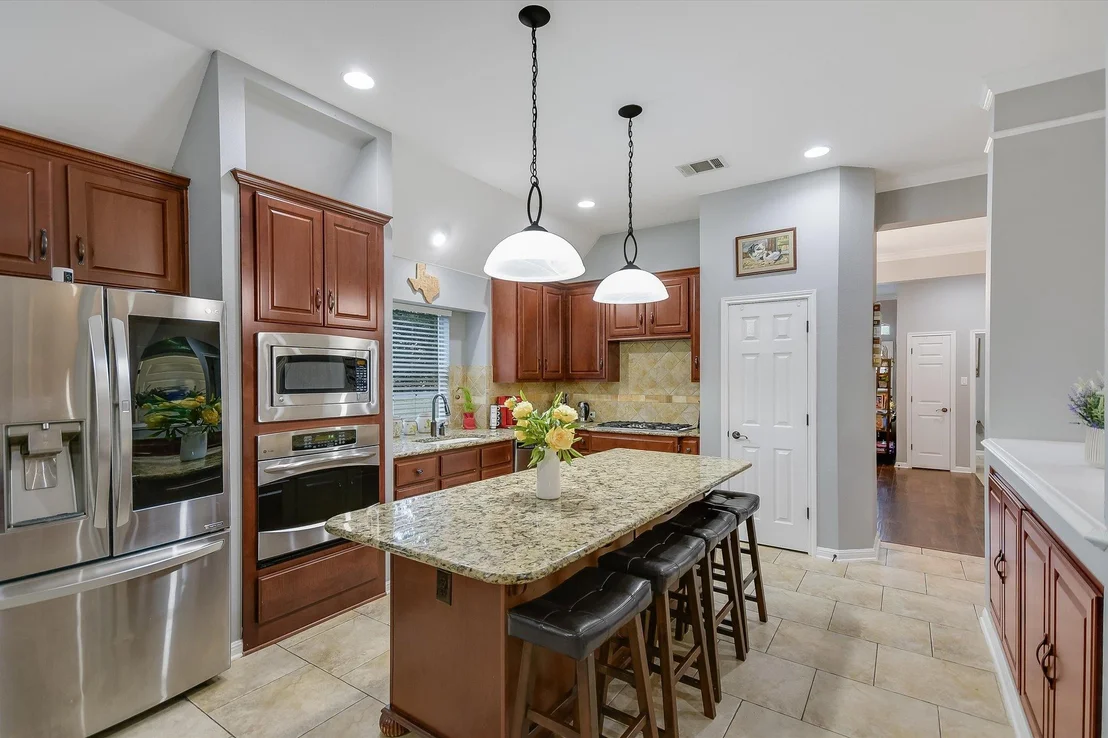 Photo of 300 Wesley Ridge DR