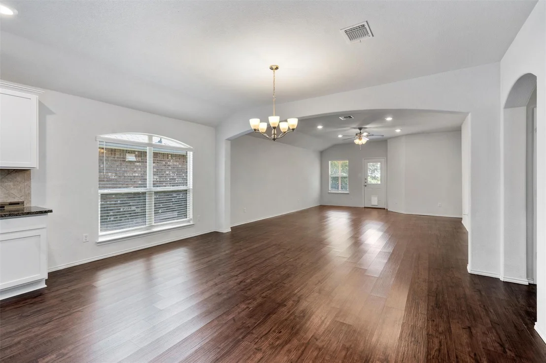 Photo of 6305 Tess RD