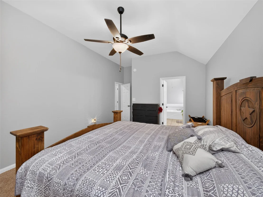 Photo of 2407 Kingsbury DR