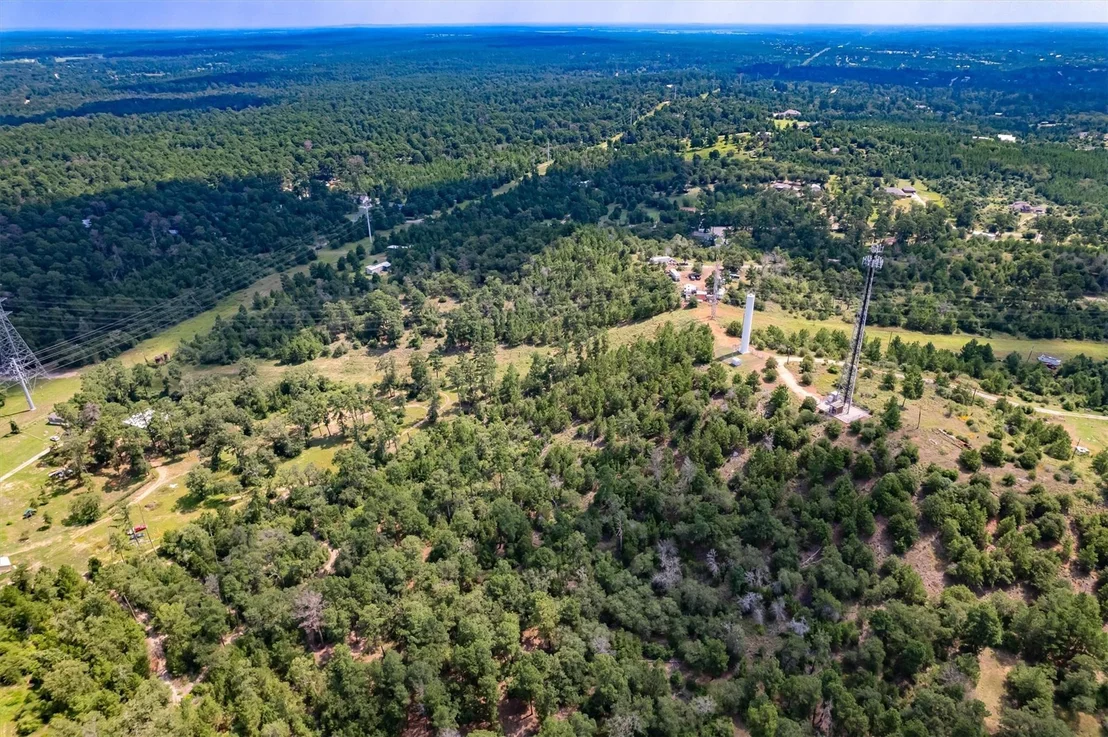 Photo of Unit D at 467 Pine Tree LOOP