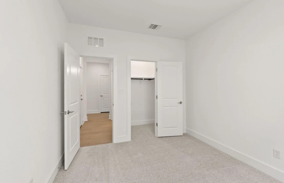 Photo of 481 Bristlecone BND