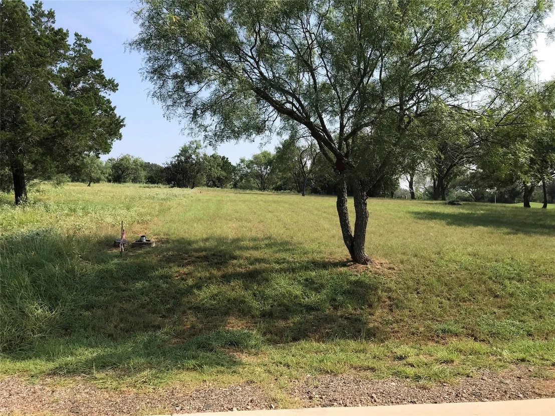 Photo of 216 Sun Ray RD