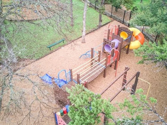 Photo of 2223 Mockingbird DR