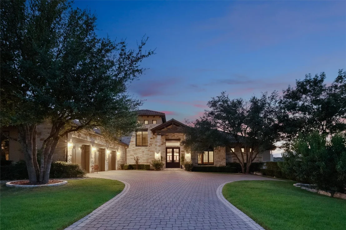 Photo of 601 Brandon WAY