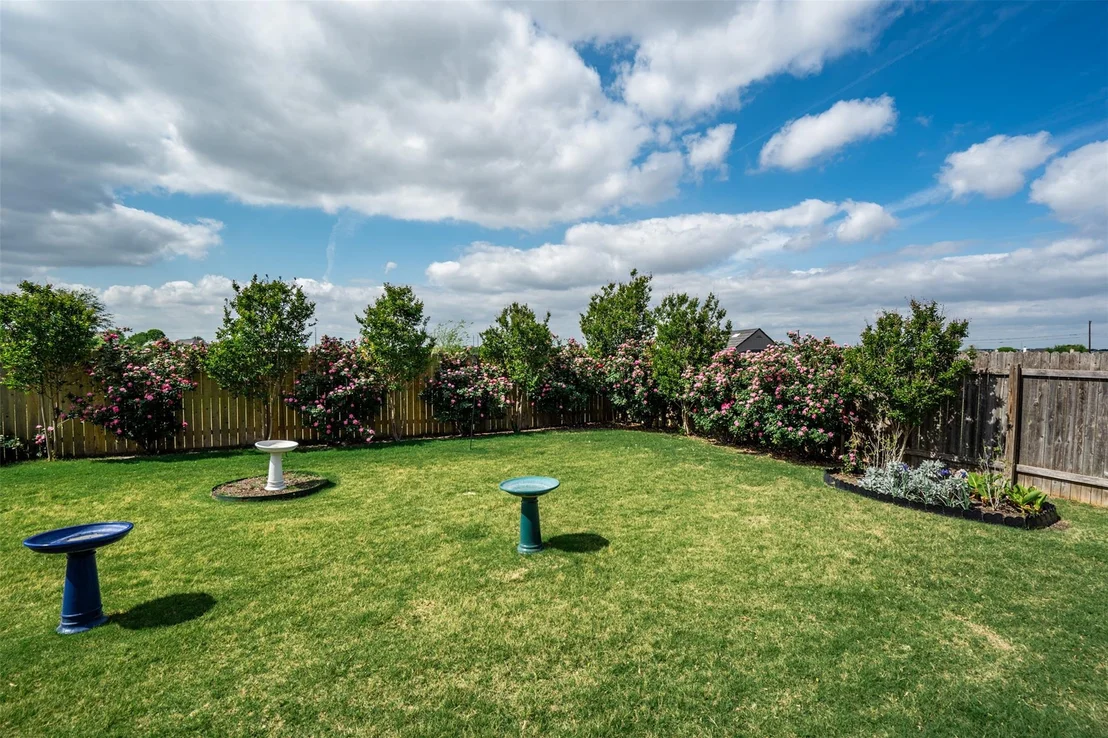 Photo of 304 Hibiscus DR