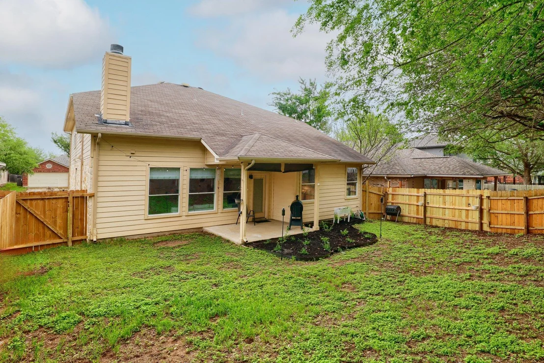 Photo of 9212 Pioneer Forest DR