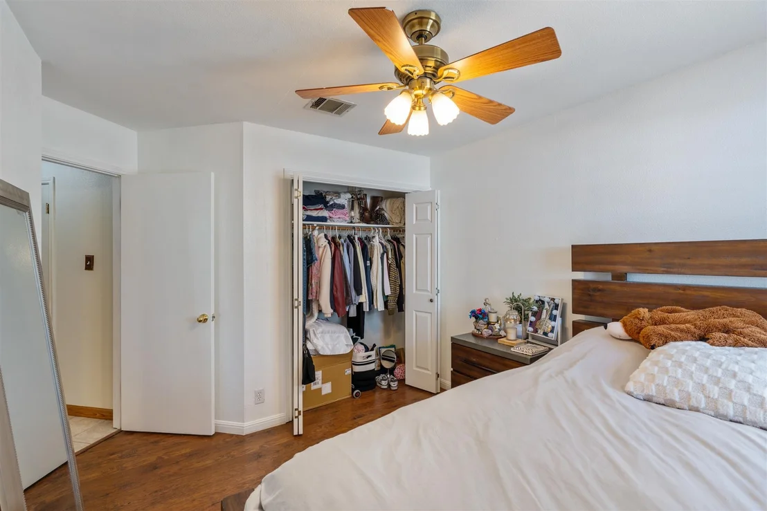 Photo of 1211 Sugarberry DR