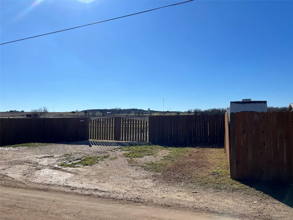 Photo of 1300 County Road 217