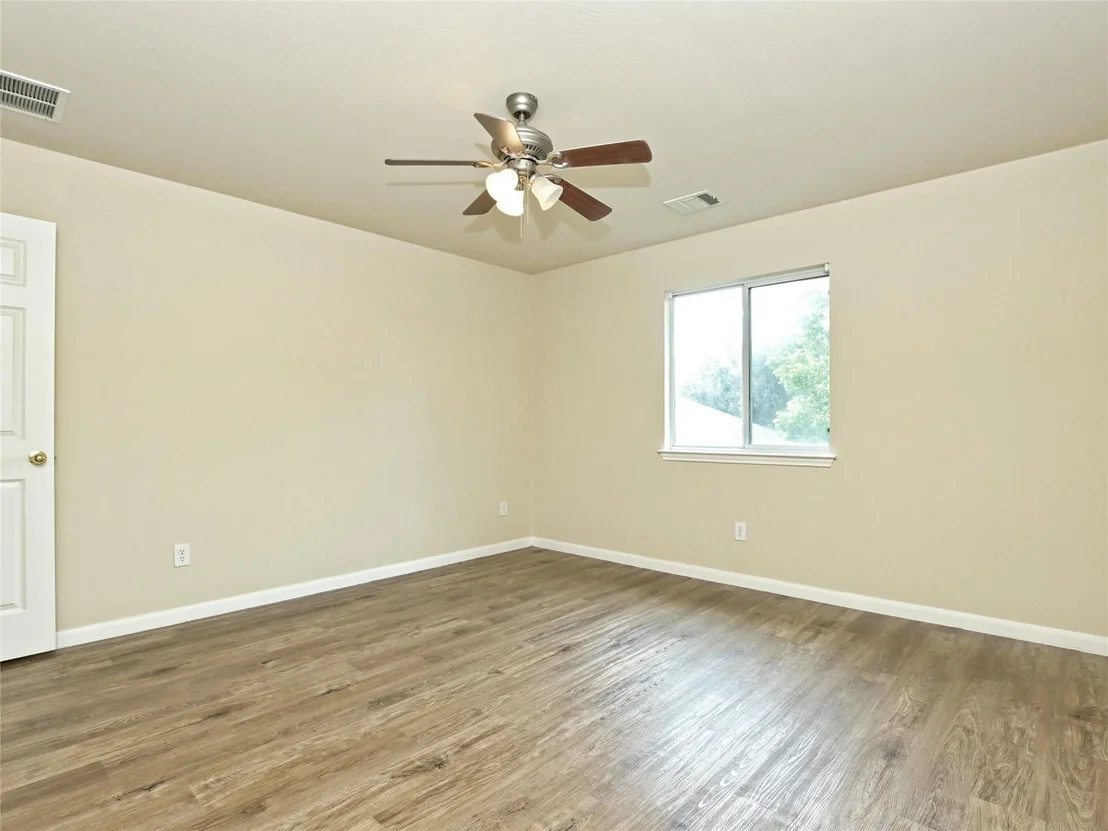 Photo of 110 Juniper CIR