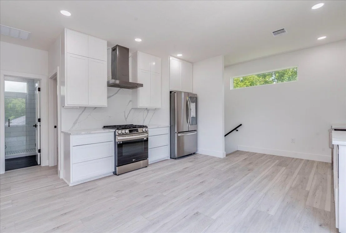Photo of 1215 Howard ST