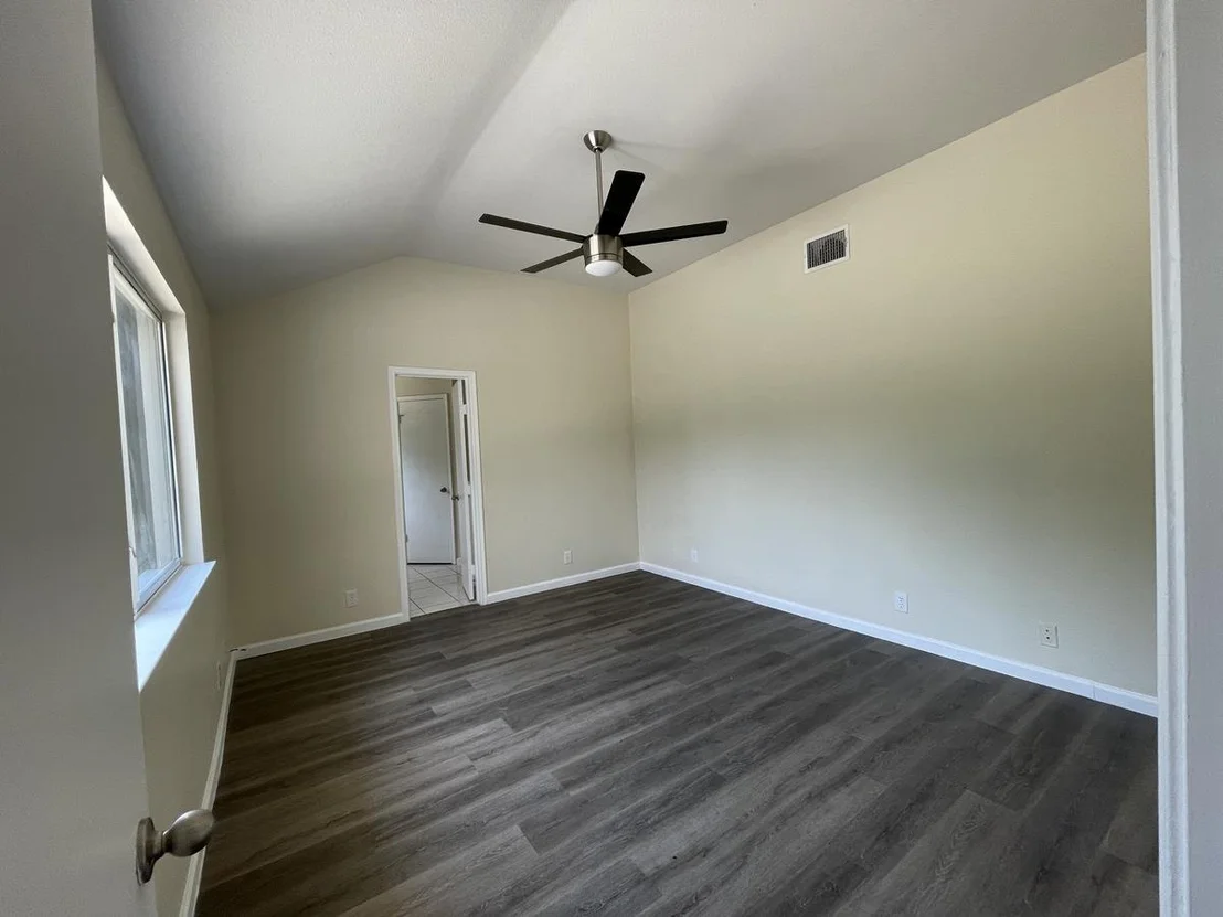 Photo of 1505 Saint Croix LN