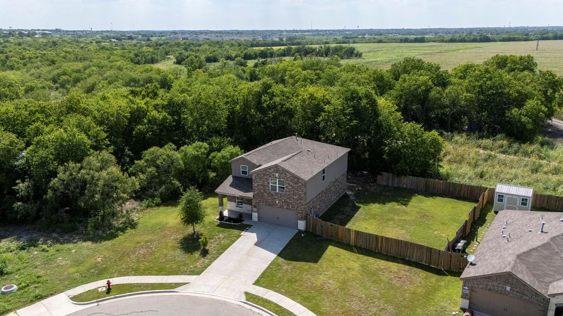 Photo of 1698 Violet LN