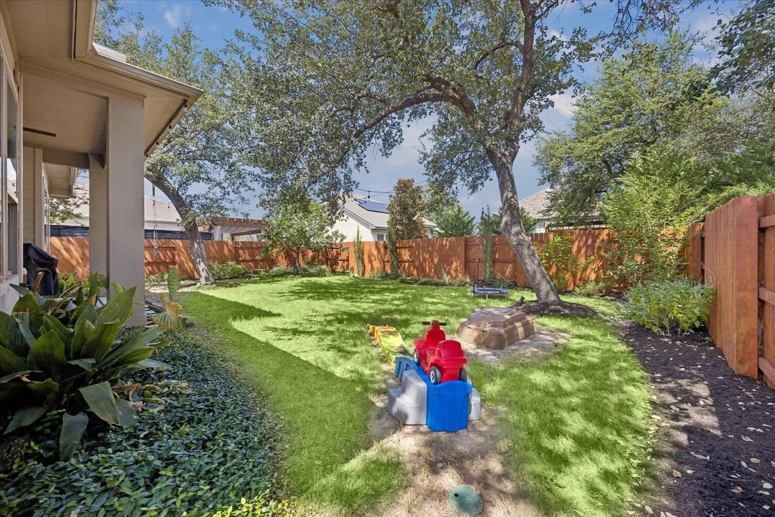 Photo of 832 Whitetail DR