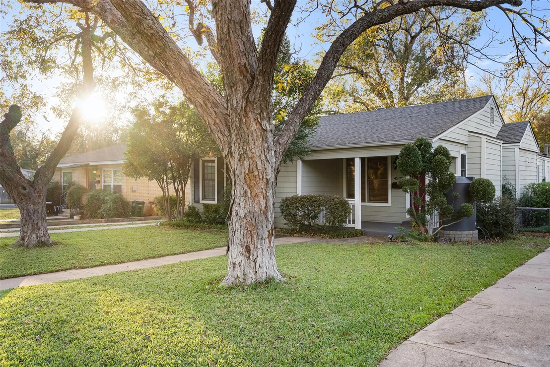 Photo of 4502 Ramsey Ave