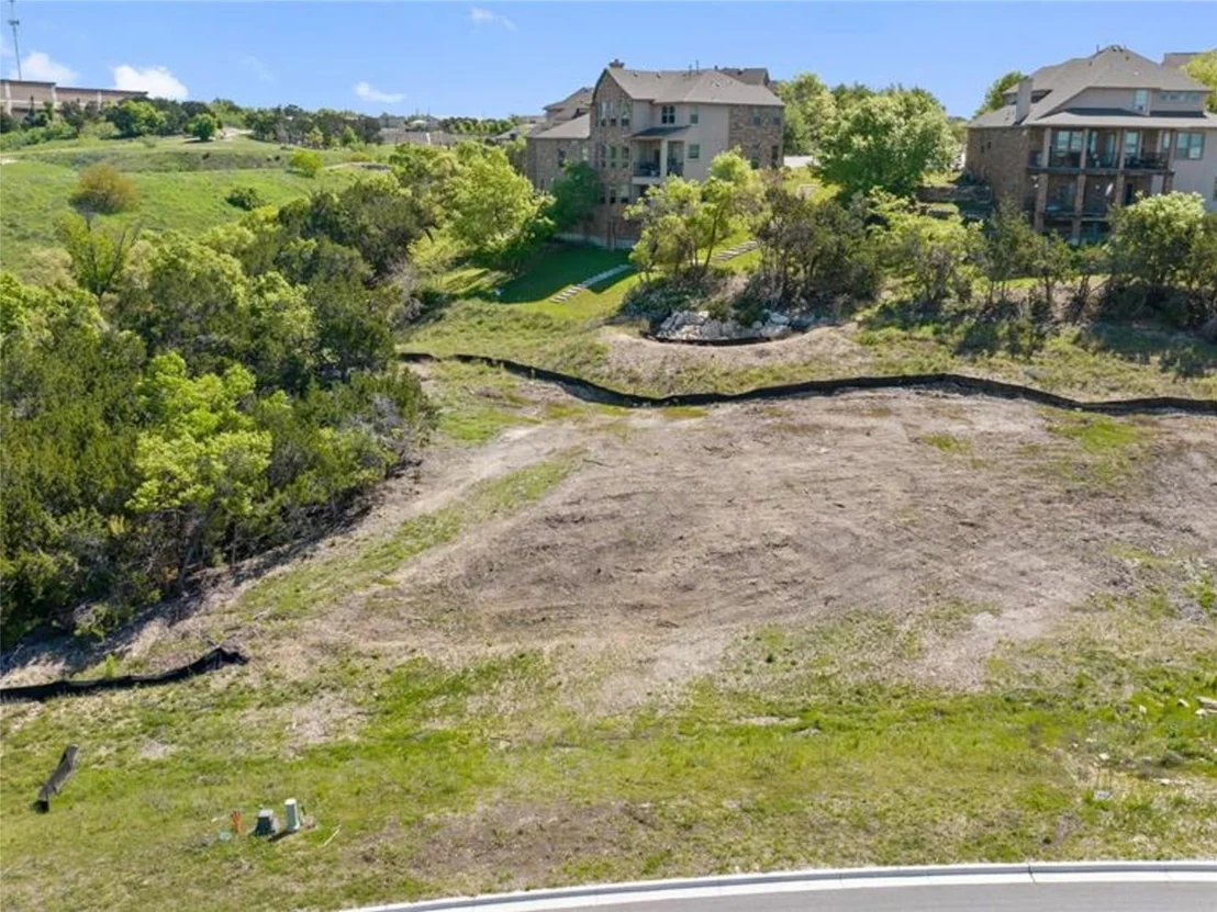 Photo of 1724 Long Bow DR