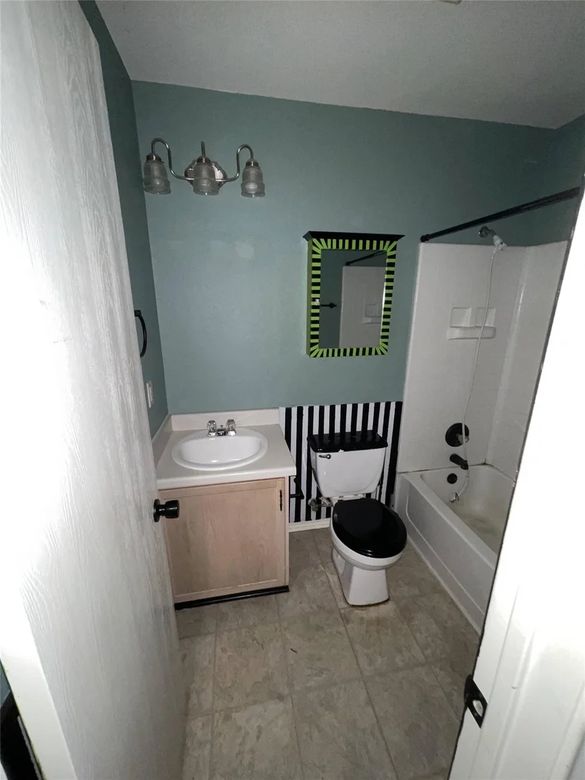 Photo of 110 Brentwood DR