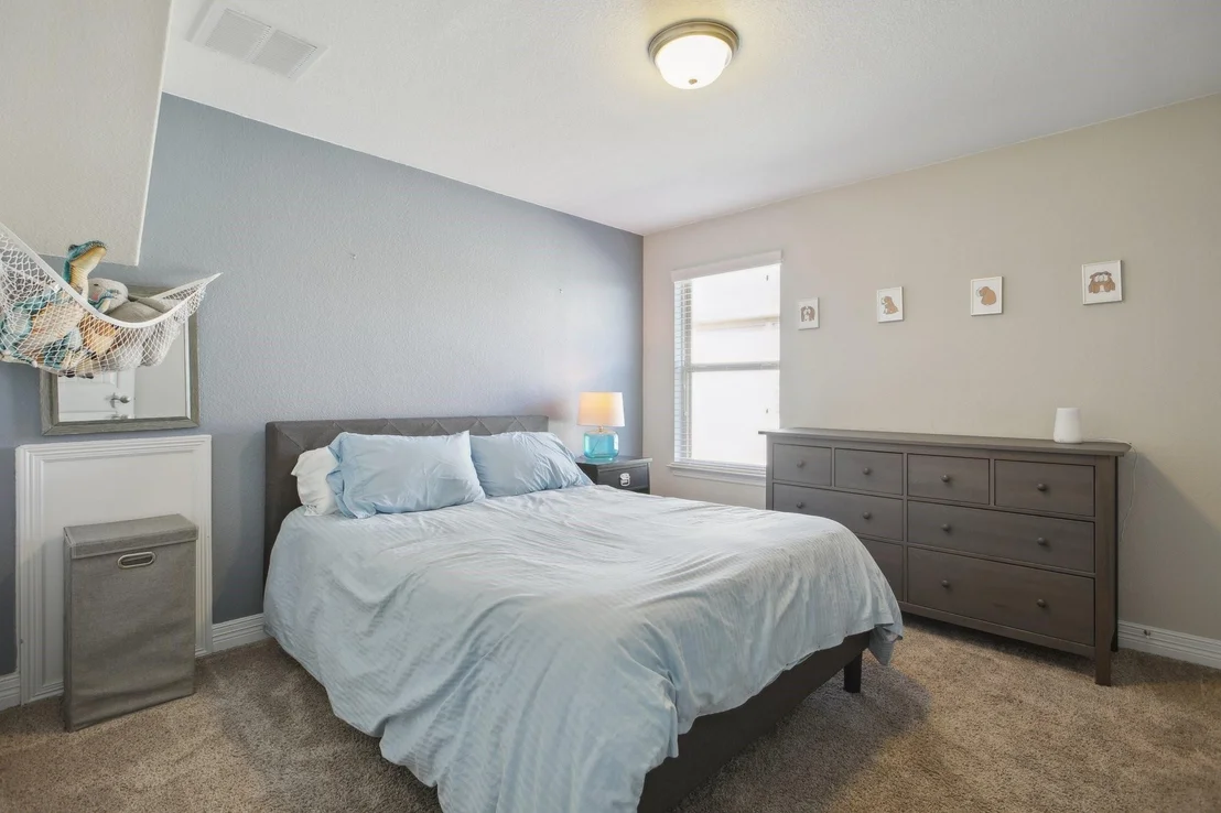 Photo of 18236 Crimson Apple WAY