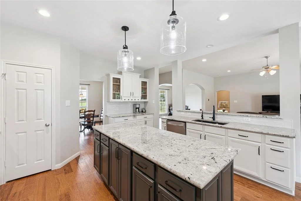 Photo of 424 N Crawford LN N