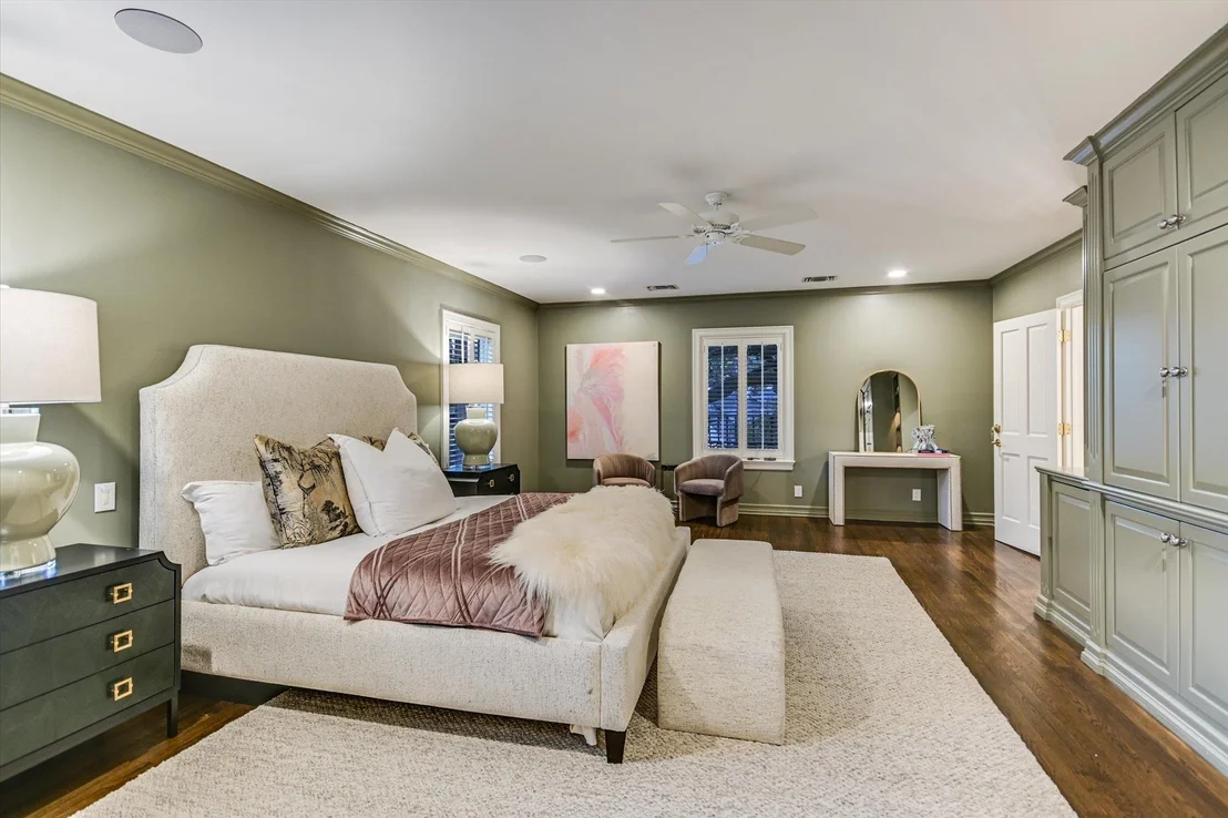Photo of 1304 Gaston Ave