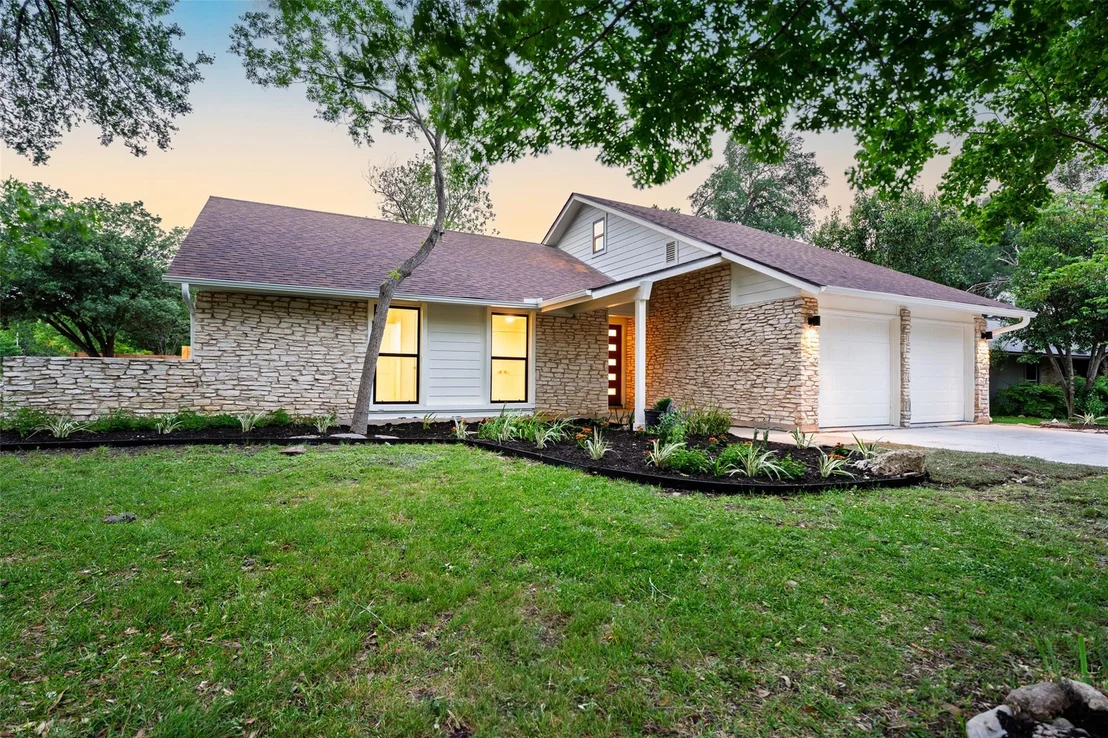 Photo of 2503 Baxter DR