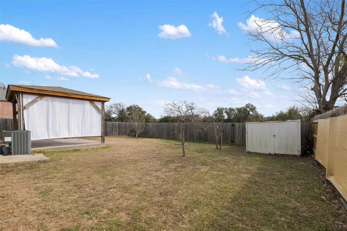 Photo of 1602 Candlelight DR