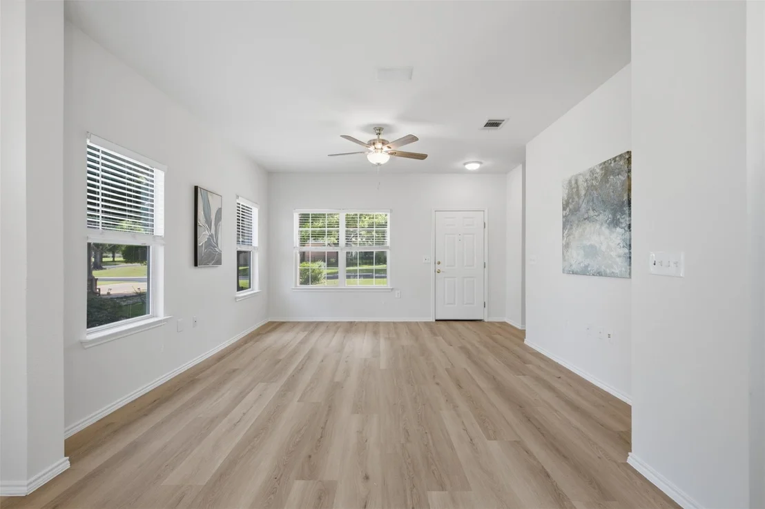 Photo of 126 Whitewing WAY