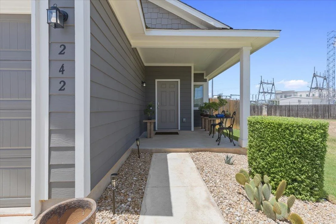Photo of 242 Trailside LN