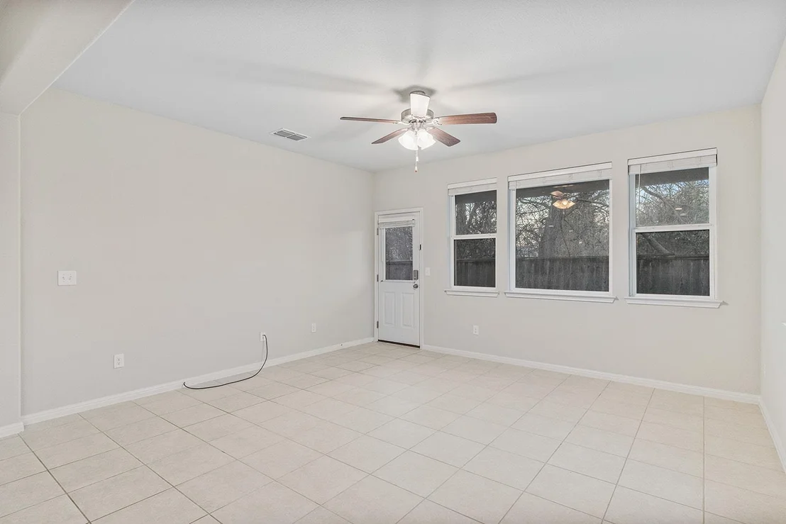 Photo of 313 Michaelis DR