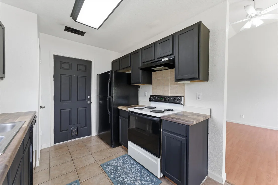 Photo of 2709 Timberline DR