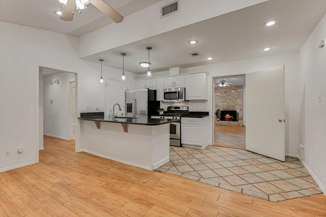 Photo of 3207 Eanes Circle CIR