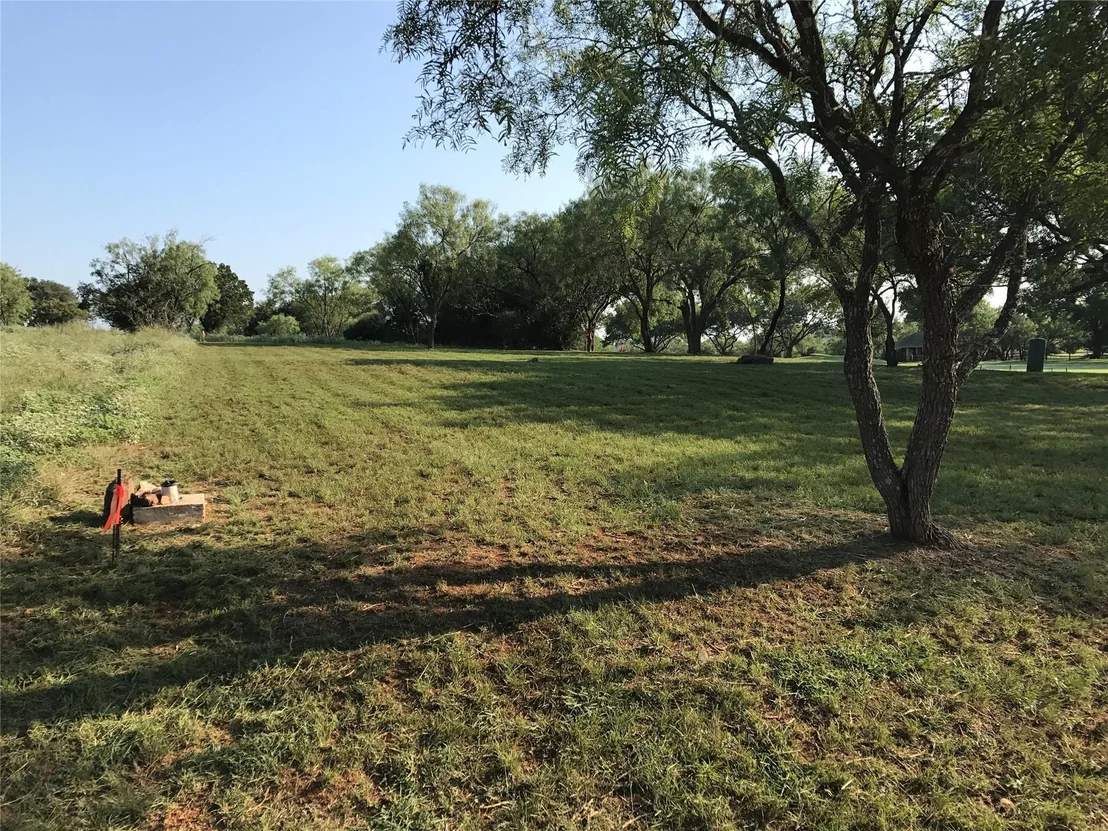 Photo of 216 Sun Ray RD