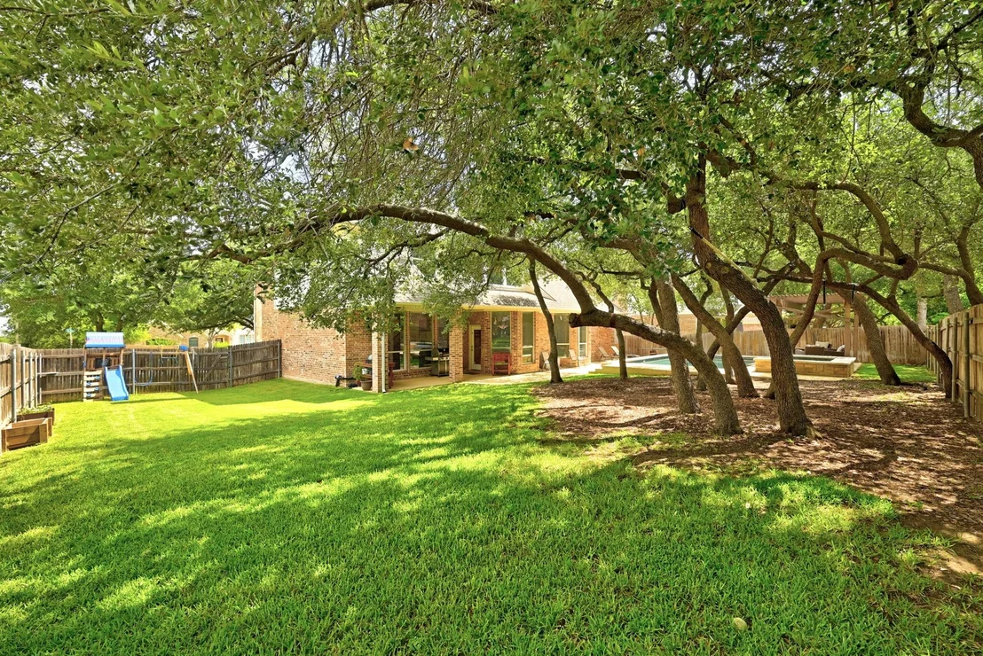 Photo of 1385 Pine Forest CIR