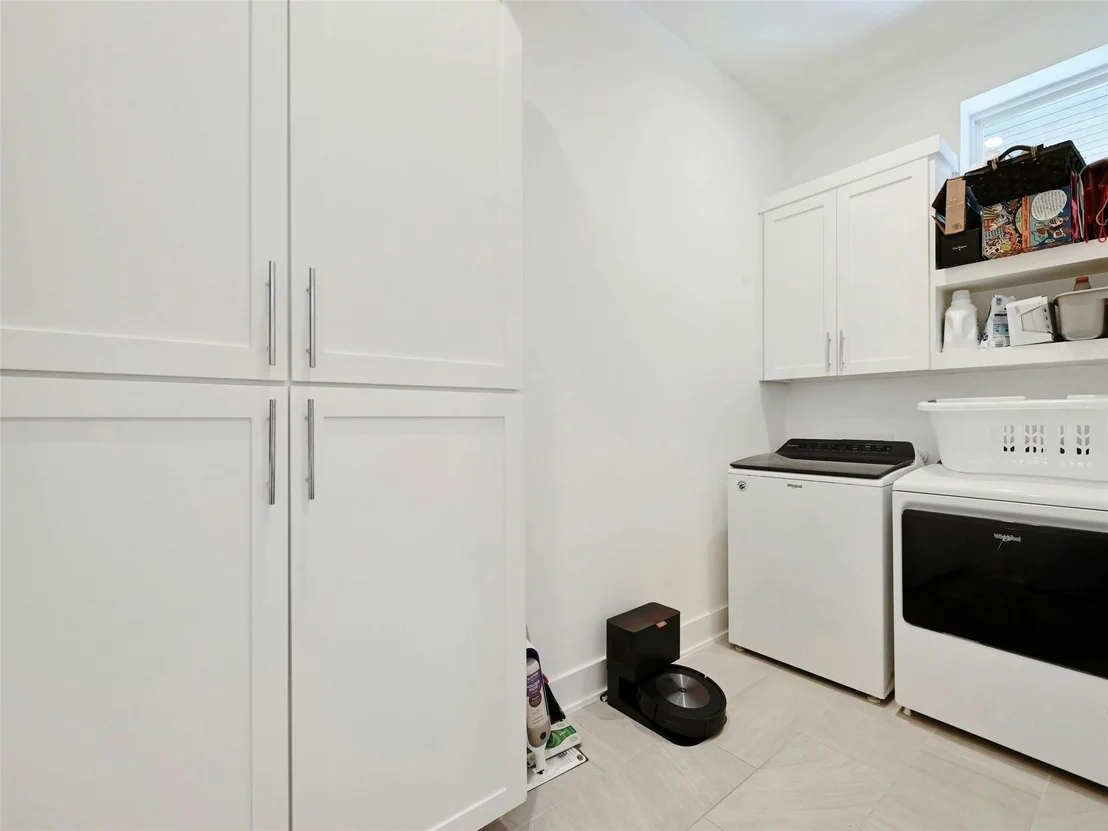 Photo of Unit A at 1411 Cometa ST
