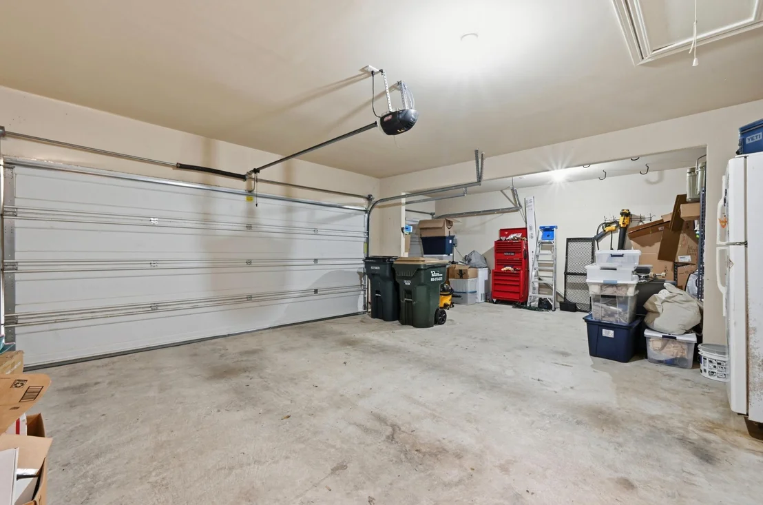 Photo of 114 Drury LN