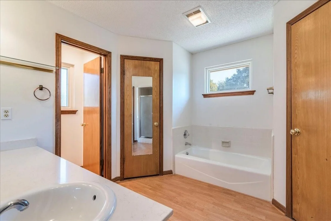 Photo of 705 Pine Siskin DR