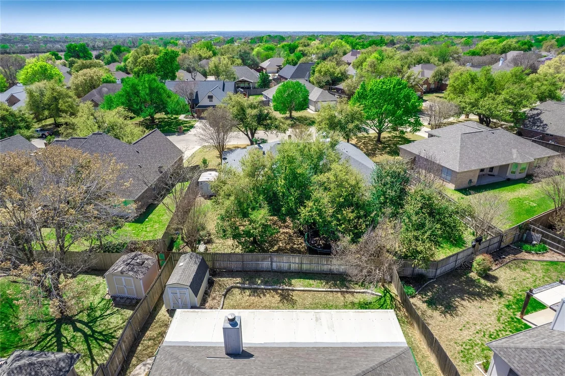 Photo of 2407 Kingsbury DR