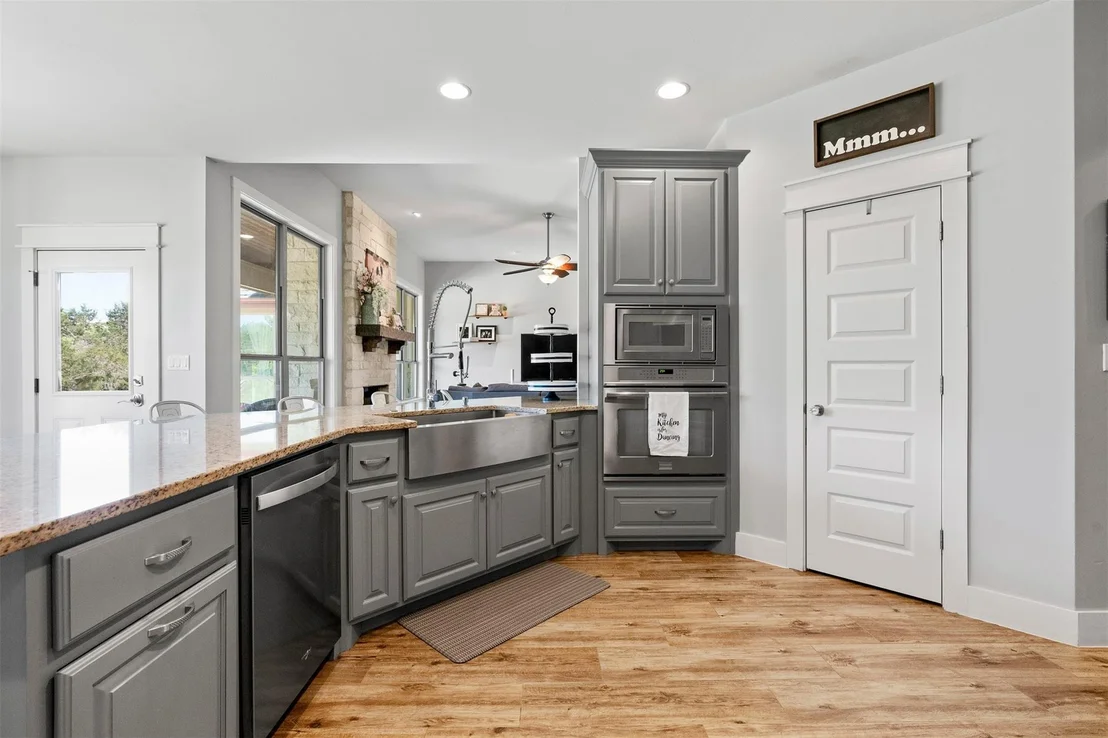 Photo of 617 Chama TRCE