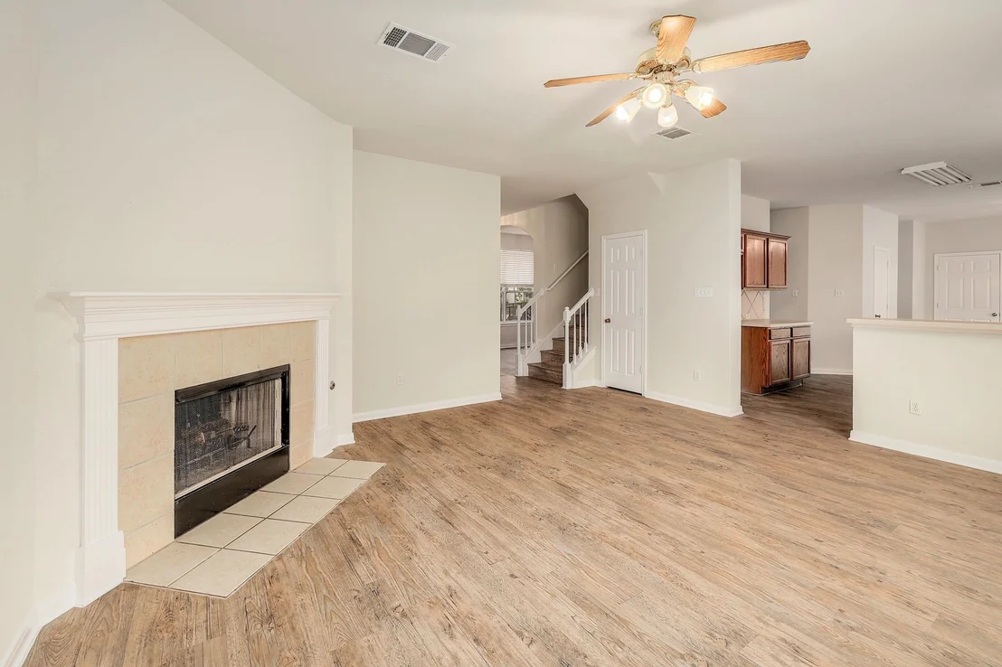 Photo of 102 Chandler Pointe LOOP