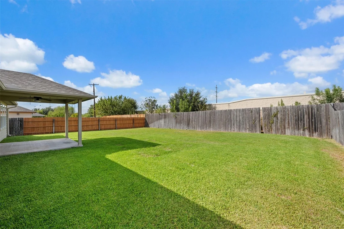 Photo of 912 Abbeyglen Castle DR