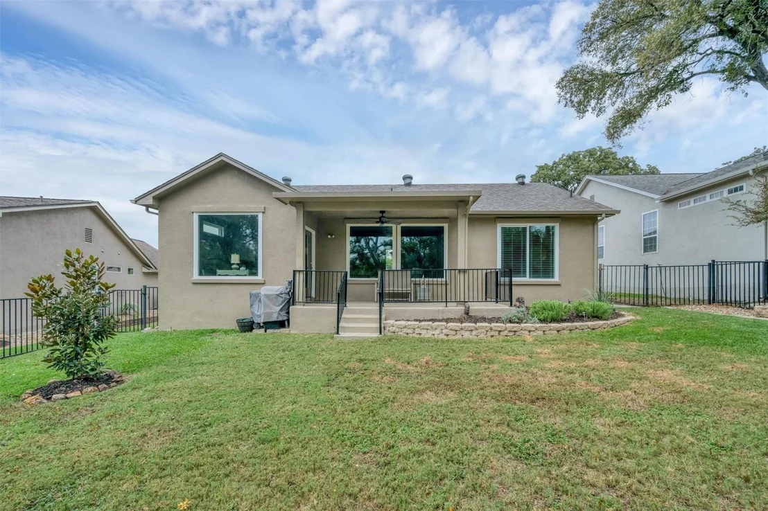 Photo of 104 Larkspur LN