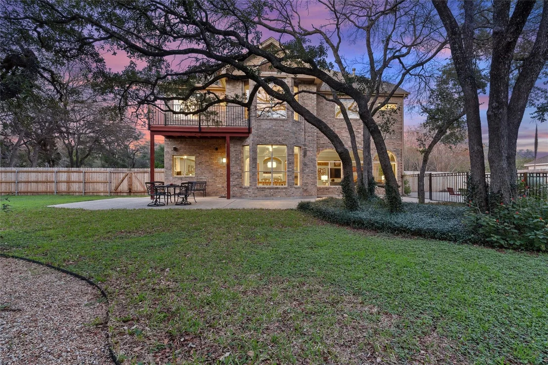 Photo of 3813 McNeil DR