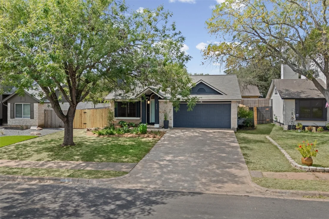 Photo of 4613 MOLERA DR