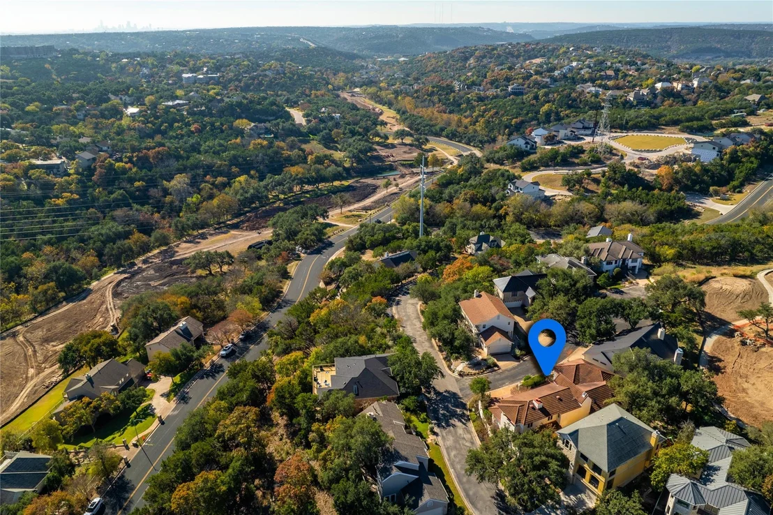 Photo of 5700 Greenledge CV