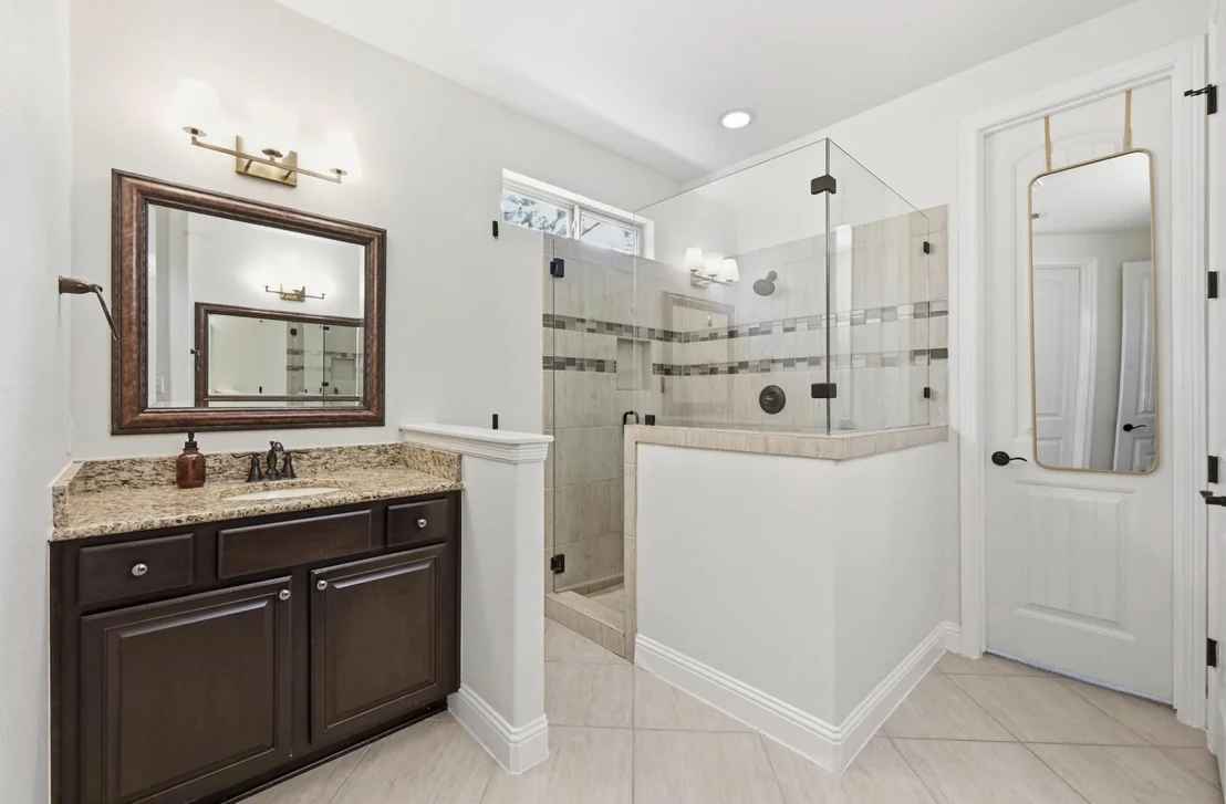 Photo of 202 Duffy LN